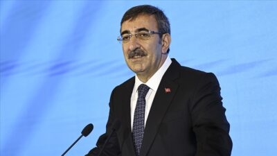 Cumhurbaşkanı Yardımcısı Yılmaz, “(Enflasyon) Aylık bazda düşüşleri daha erken göreceğiz.