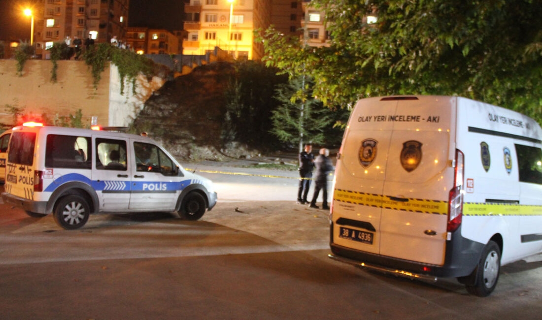 Kayseri’nin Melikgazi ilçesinde iki farklı düğün salonundan çıkan araçların karıştığı