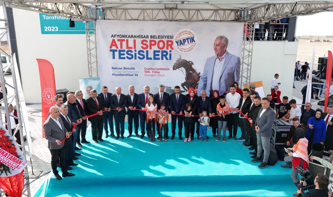 Afyonkarahisar Belediyesi, Türkiye’nin birçok ilinden rahvan at yarışçılarını ağırlama imkânı