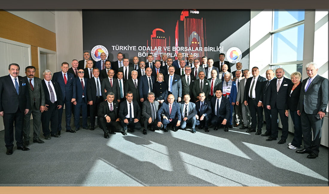 TOBB Başkanı M. Rifat Hisarcıklıoğlu, Ege Bölge toplantısında bölge oda