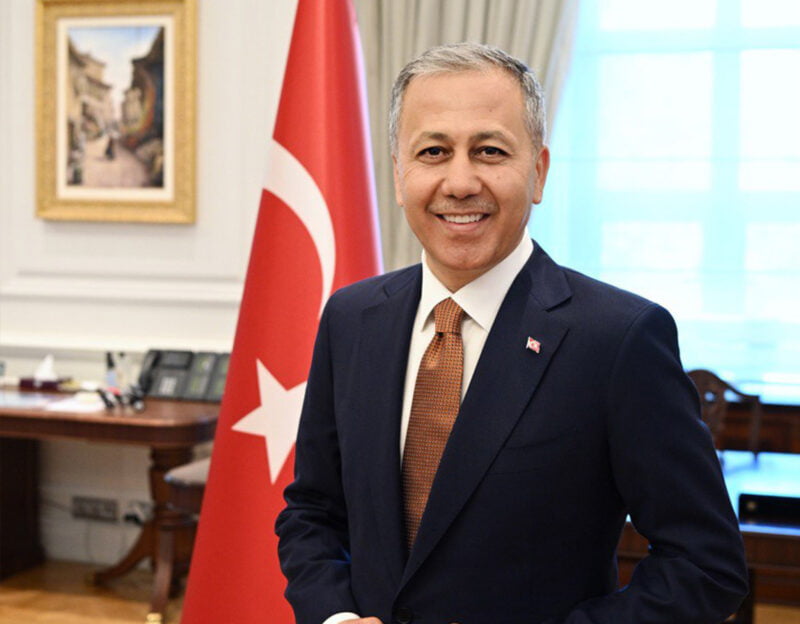 İçişleri Bakanı Ali Yerlikaya, Fetullahçı Terör Örgütü’ne (FETÖ) yönelik 77