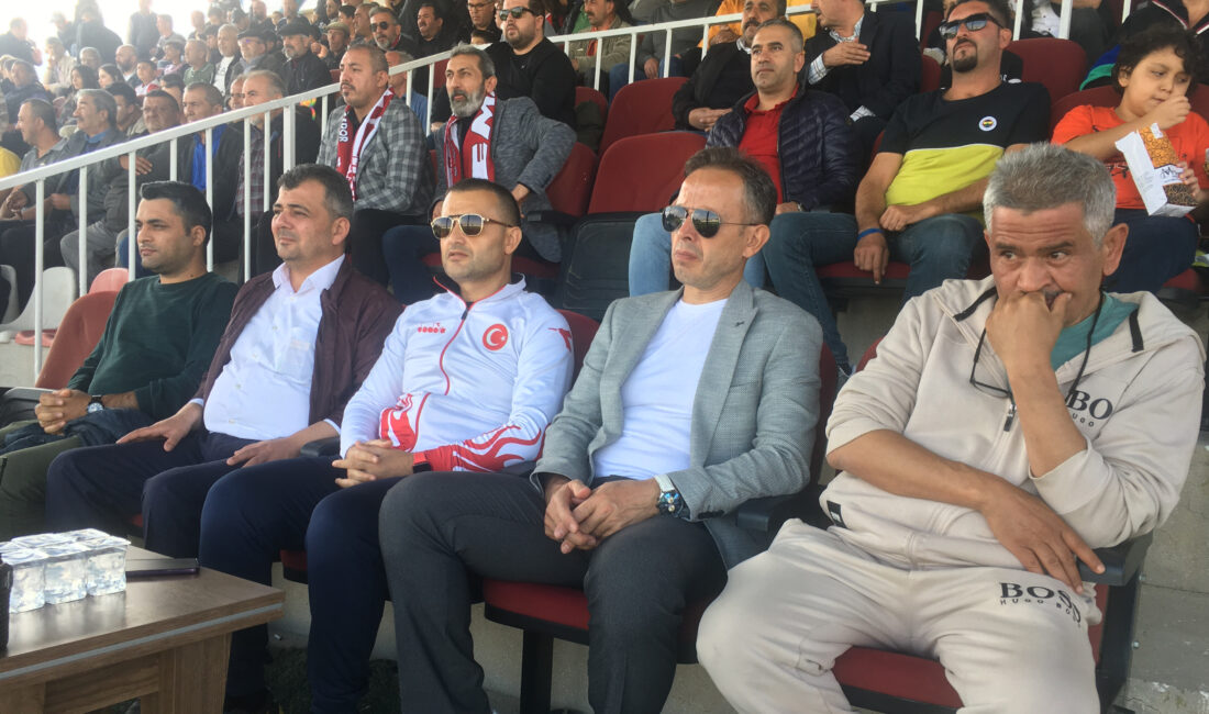Afyonkarahisar’ın Bölgesel Amatör Lig’deki temsilcilerinden Emirdağspor, BAL’daki ilk maçını geçtiğimiz