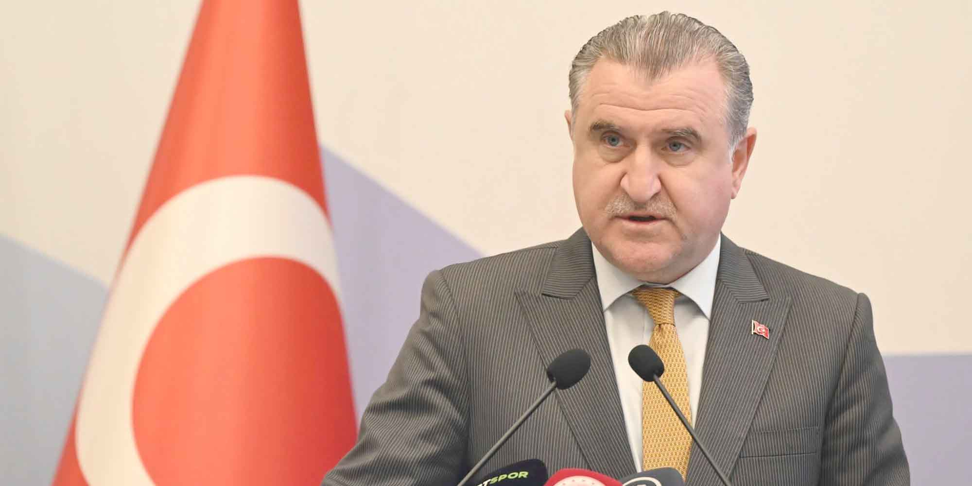 Gençlik ve Spor Bakanı Dr. Osman Aşkın Bak, Amatör Spor