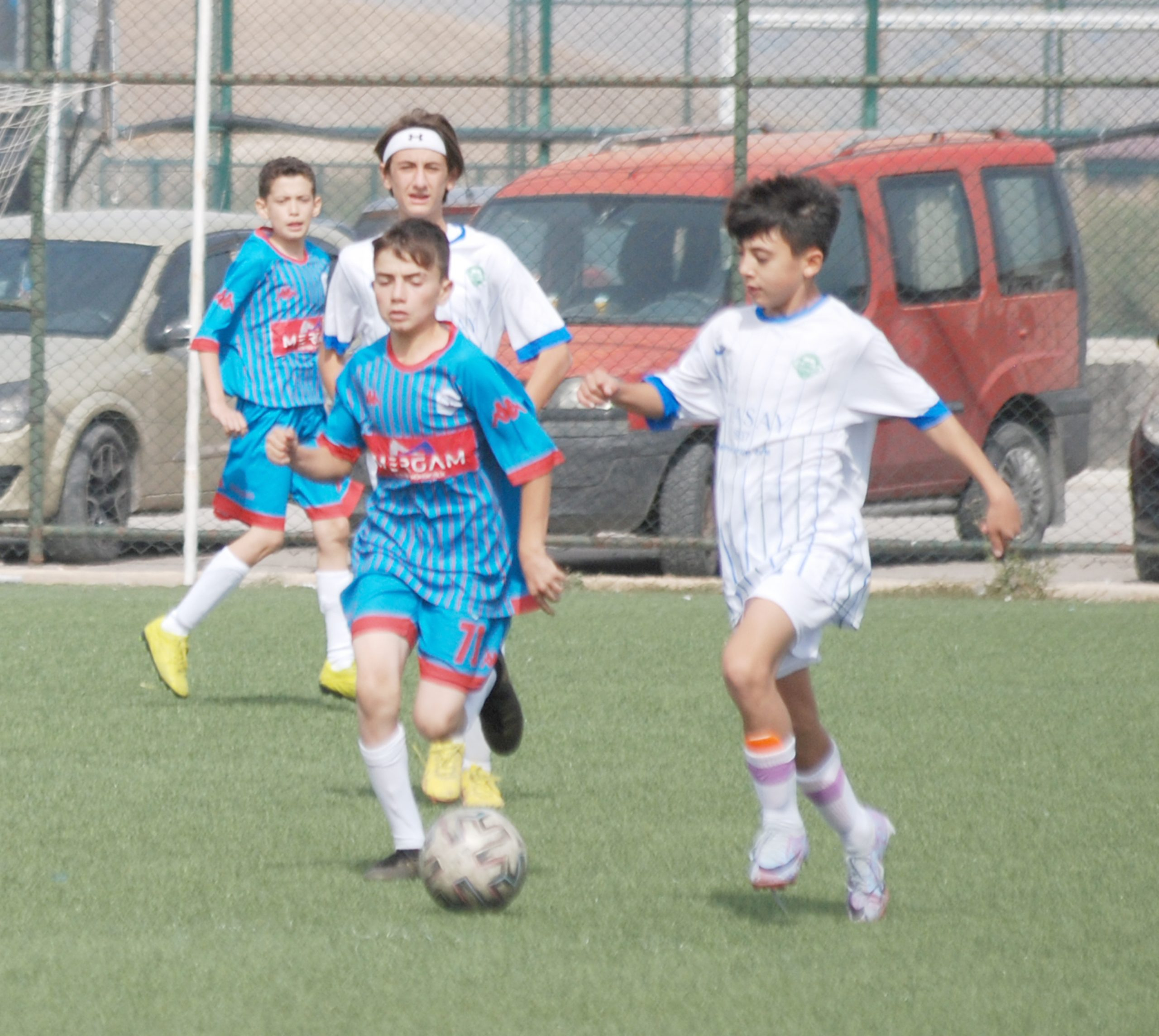 Afyonkarahisar U14’ler Futbol Ligi’nde geçtiğimiz hafta oynanması gereken 7 karşılaşmadan