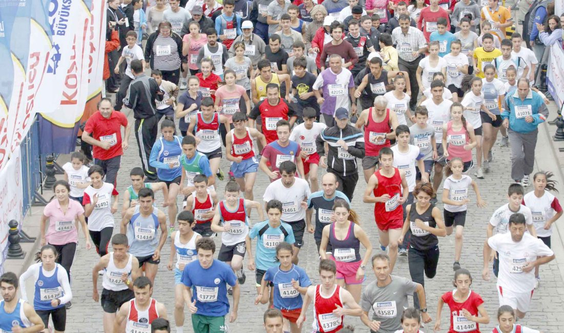 Fatih Belediyesi ve Türkiye Atletizm Federasyonunun ortaklaşa düzenleyeceği 100. Yıl