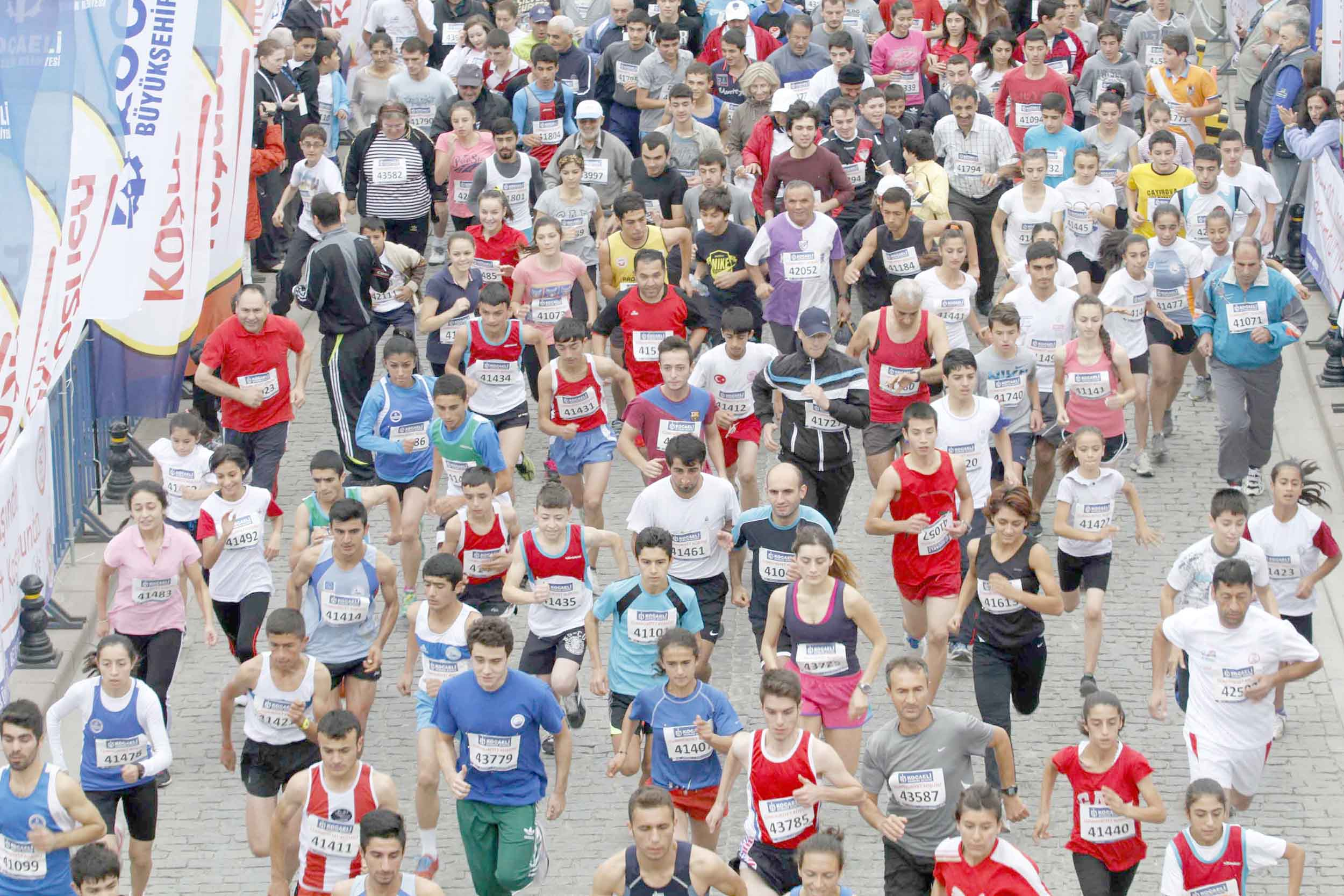 Fatih Belediyesi ve Türkiye Atletizm Federasyonunun ortaklaşa düzenleyeceği 100. Yıl