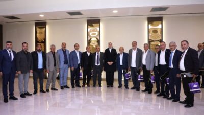 Muhtarlar Günü dolayısıyla düzenlenen programda konuşan Belediye Başkanı Mehmet Zeybek,