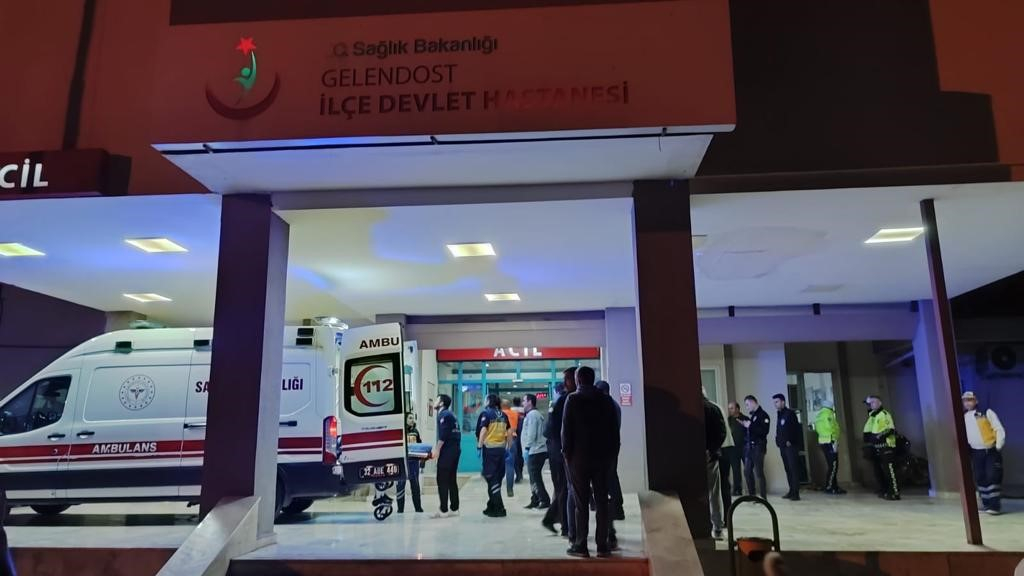 Isparta’nın Gelendost ilçesinde mevsimlik tarım işçisi iki grup arasında çıkan