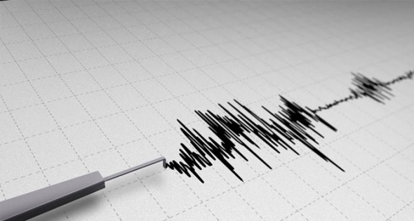 Bolu’da 4,5 büyüklüğünde deprem meydana geldi. Deprem çevre illerden de