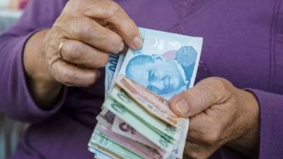 Çalışmayan ve ev işleriyle ilgilenen ev hanımlarına emeklilik müjdesi! Çalışma