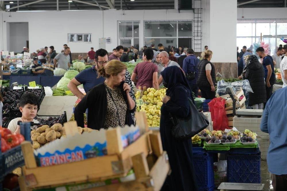 Tüketici güven endeksi, Eylül ayında 71,5 iken Ekim ayında yüzde