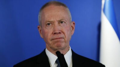 İsrail Savunma Bakanı Yoav Gallant, Tel Aviv’de düzenlenen Dışişleri ve