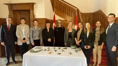 İsviçre’den Türkiye’ye iade edilen 37 parçalık kültür varlığı, Urartu dönemine