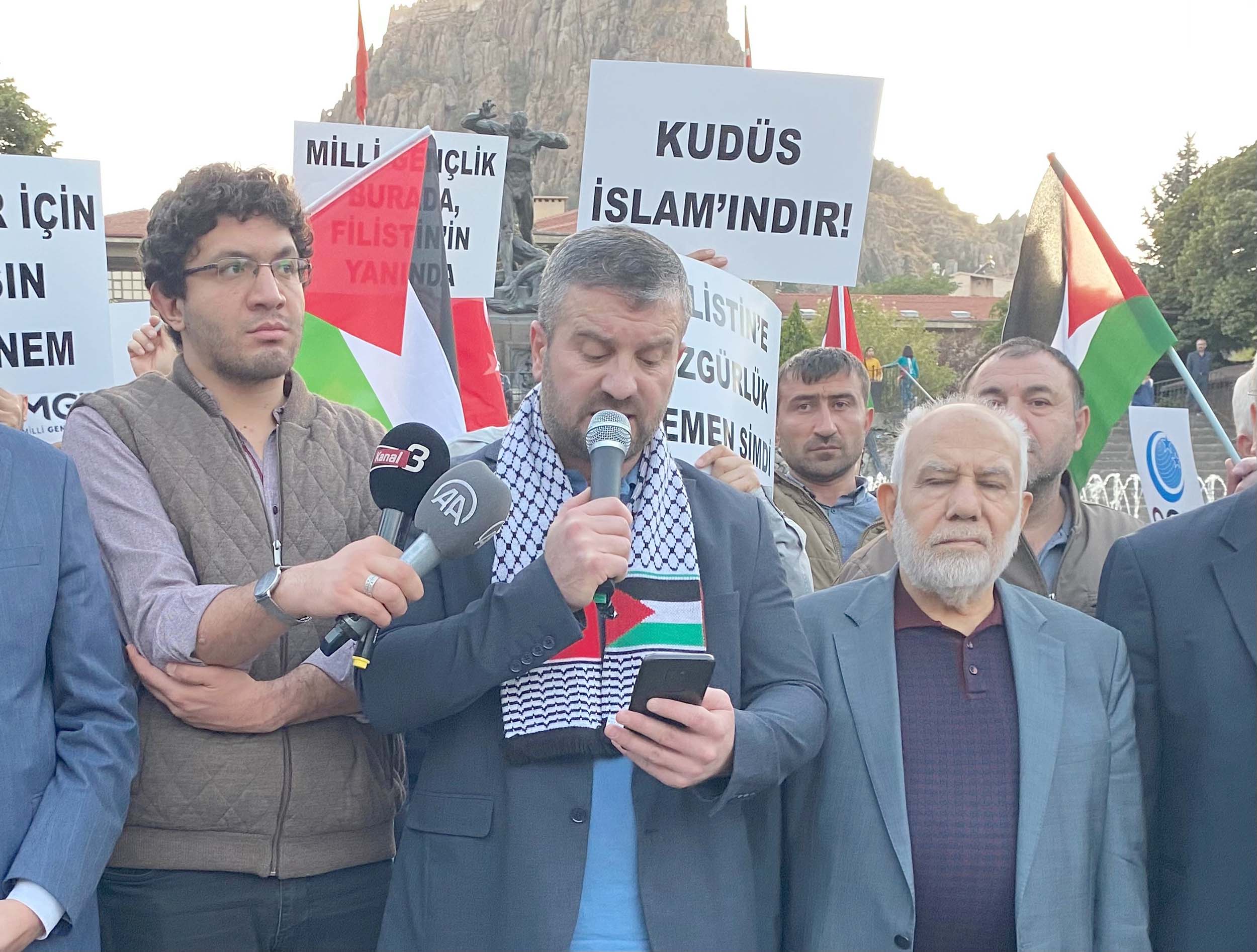 Anadolu Gençlik Derneği Afyonkarahisar Şube Başkanı Muharrem Coşkun, İstanbul’da düzenlenecek