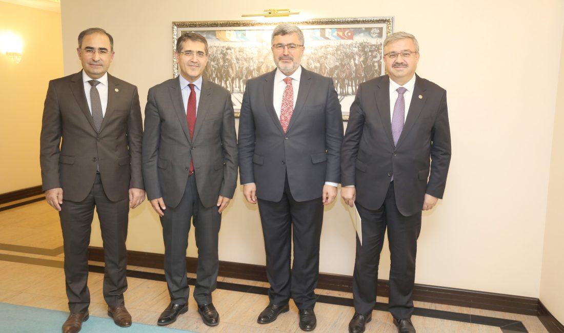 AK Parti Afyonkarahisar Milletvekilleri Ali Özkaya, İbrahim Yurdunuseven ve Hasan