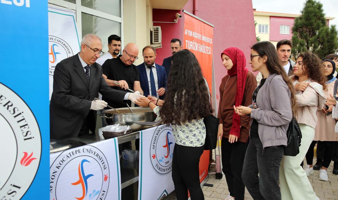 Afyon Kocatepe Üniversitesini (AKÜ) yeni kazanan öğrencilerin üniversite eğitimine yönelik