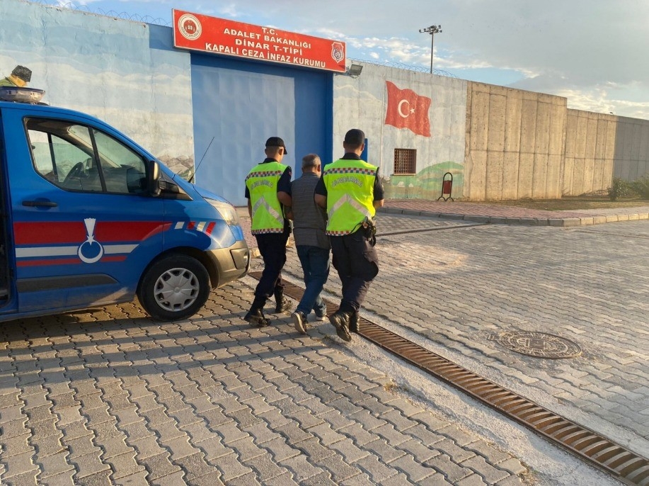 Afyonkarahisar’da Fetullahçı Terör Örgütüne (FETÖ) üye olma suçundan 8 yıl