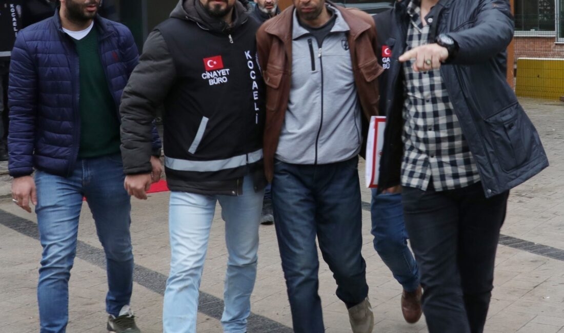 Kocaeli’de Meryem Tahnal’ın öldürülmesi olayıyla ilgili yargılanan Palu ailesi ve damatları Tuncer Ustael