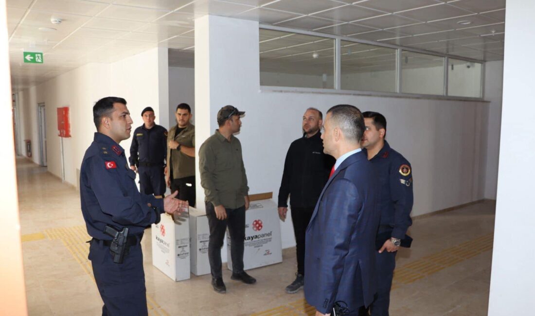 Afyonkarahisar Emirdağ ilçesinde yapımı devam eden jandarma karakolu inşaatında sona
