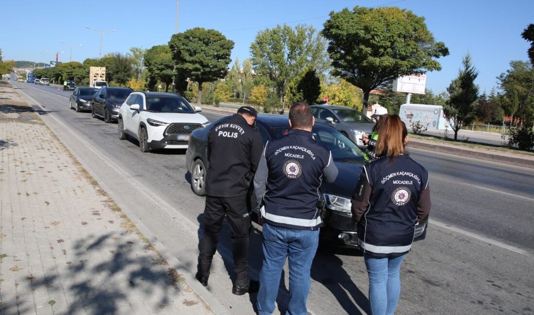 Afyonkarahisar’da düzensiz göç ile mücadeleye yönelik güvenlik güçleri tarafından yapılan