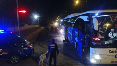 Afyonkarahisar’da jandarma tarafından dron destekli gerçekleştirilen denetimde 1’i organizatör olmak