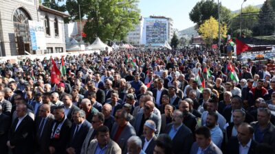 Afyonkarahisar’da Filistin’e destek mitingi gerçekleştirildi. Mitinge çok sayıda sivil toplum
