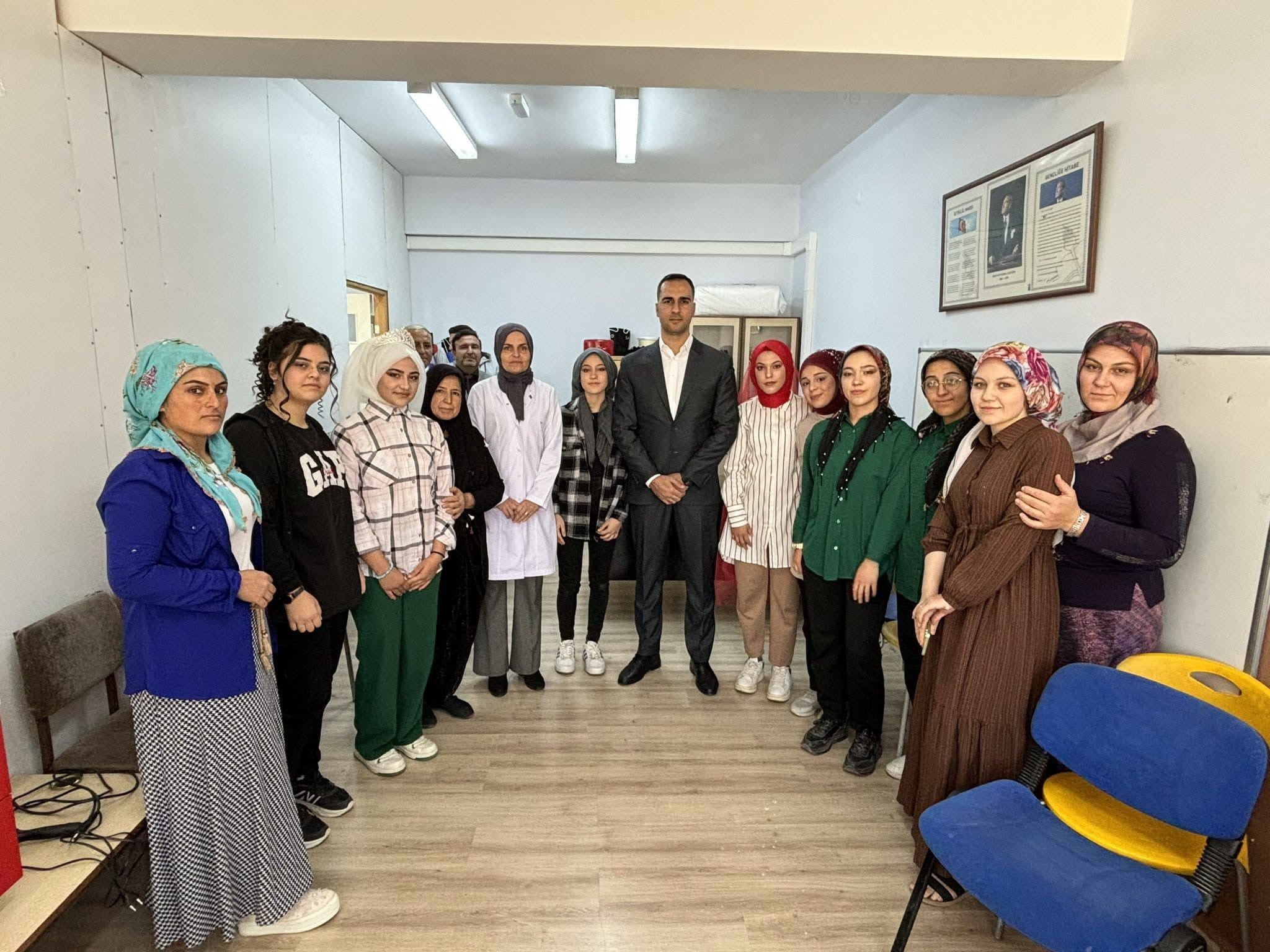 Afyonkarahisar Sinanpaşa Kaymakamı Yaşar Artar Bulca köyünde Halk Eğitim Merkezi
