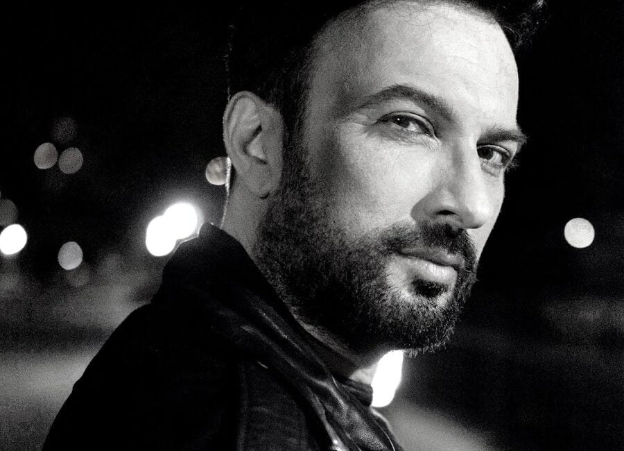 Megastar Tarkan Cumhuriyet’in 100. yılı ve Atatürk için Sen Rahat