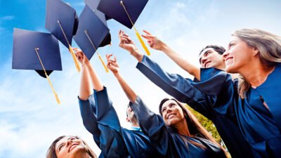 Cumhurbaşkanı Erdoğan, 2024 yılı kredi ve burs rakamlarını lisans öğrencileri