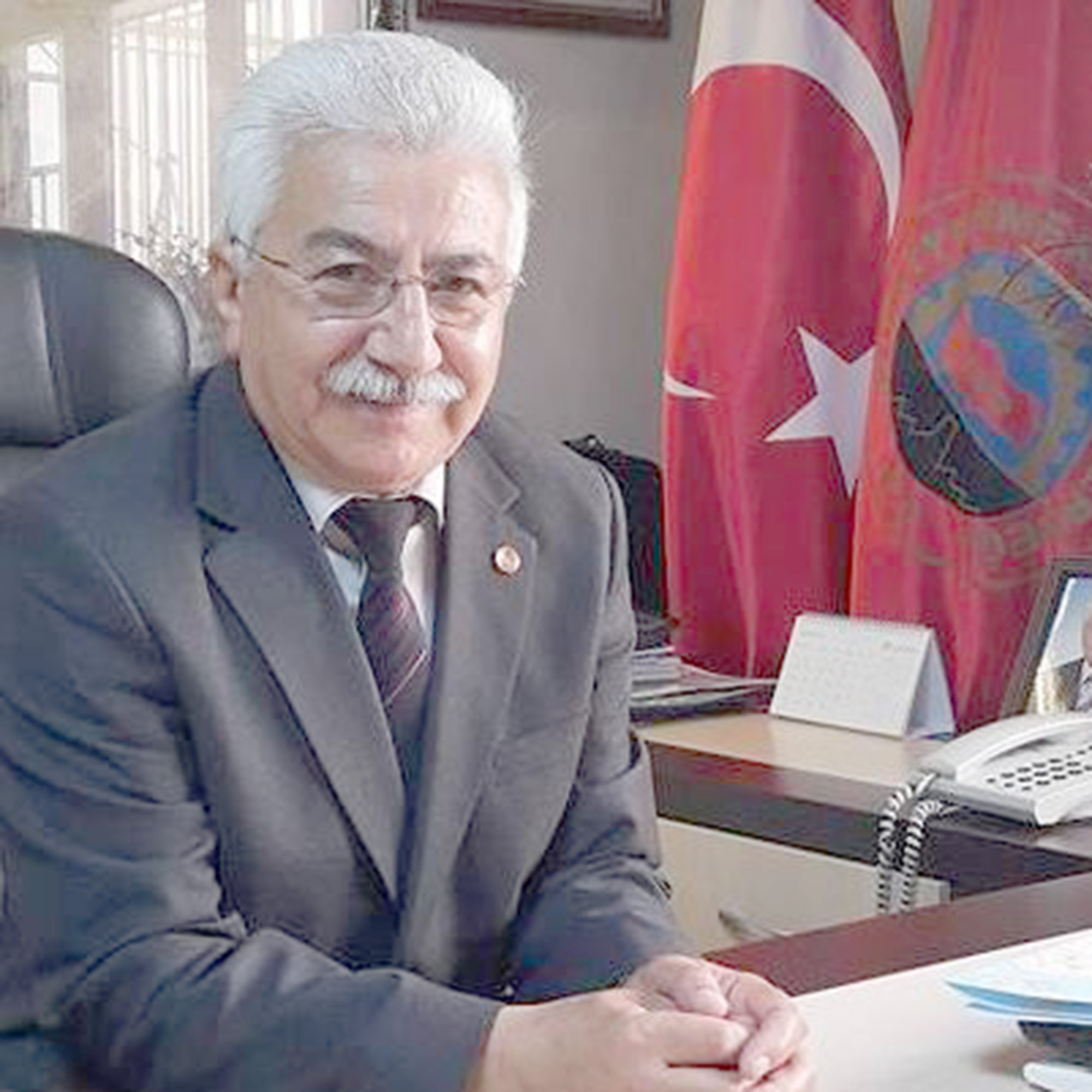 Türkiye Emekliler Derneği Afyonkarahisar Şube Başkanı Ahmet Eğe,emeklilerin derinleşen ekonomik