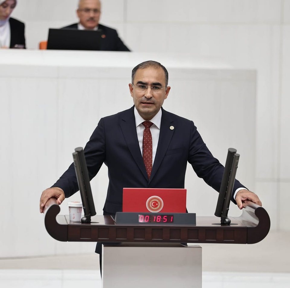 AK Parti Afyonkarahisar Milletvekili Hasan Arslan, İsrail’in Gazze’de bir hastaneye