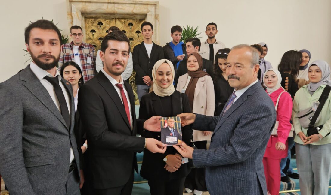 Milliyetçi Hareket Partisi MYK Üyesi ve Afyonkarahisar Milletvekili Mehmet Taytak, 