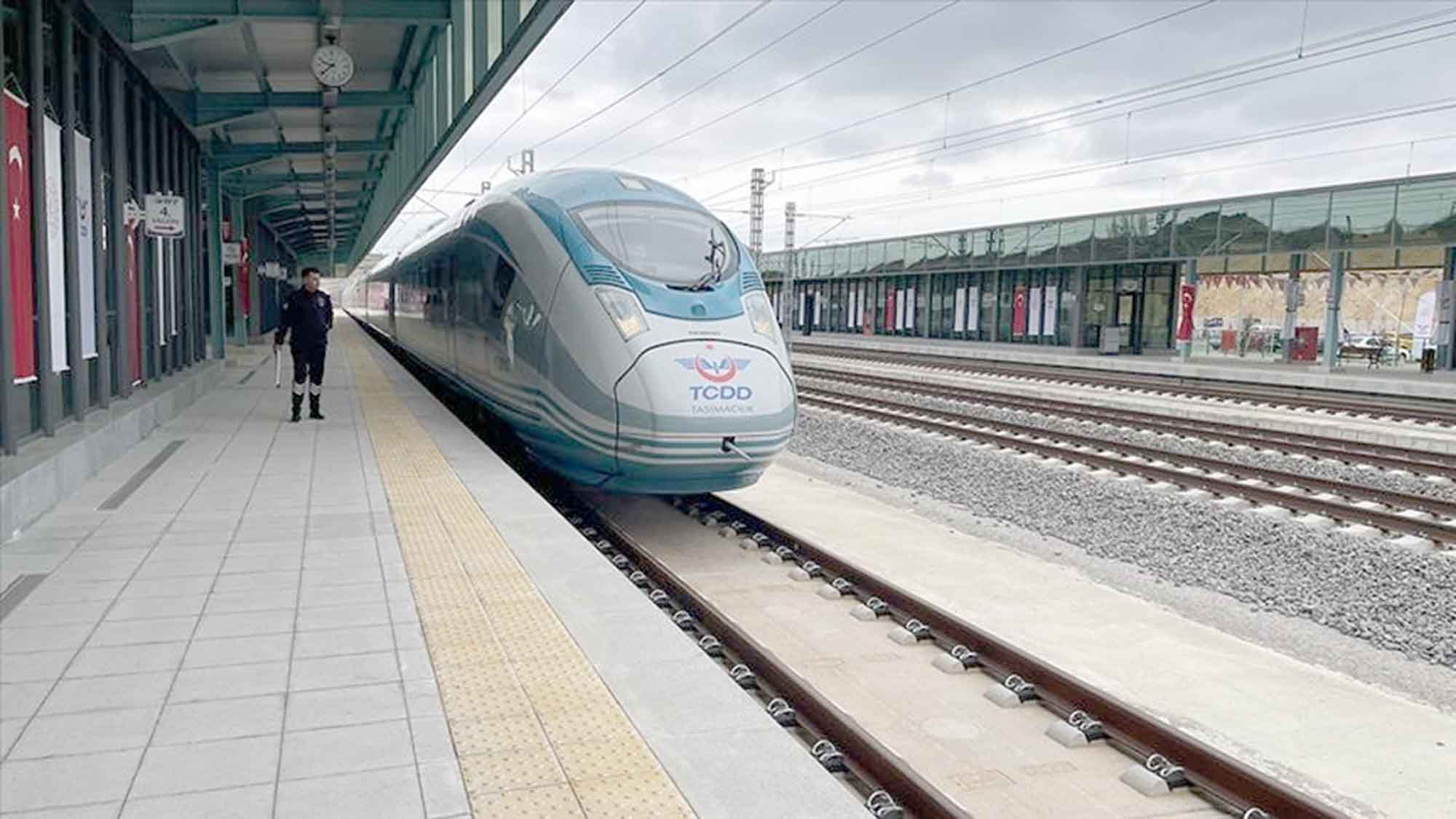 Türkiye Cumhuriyeti Devlet Demiryolları (TCDD) ve TCDD Taşımacılık AŞ bütçelerinin,