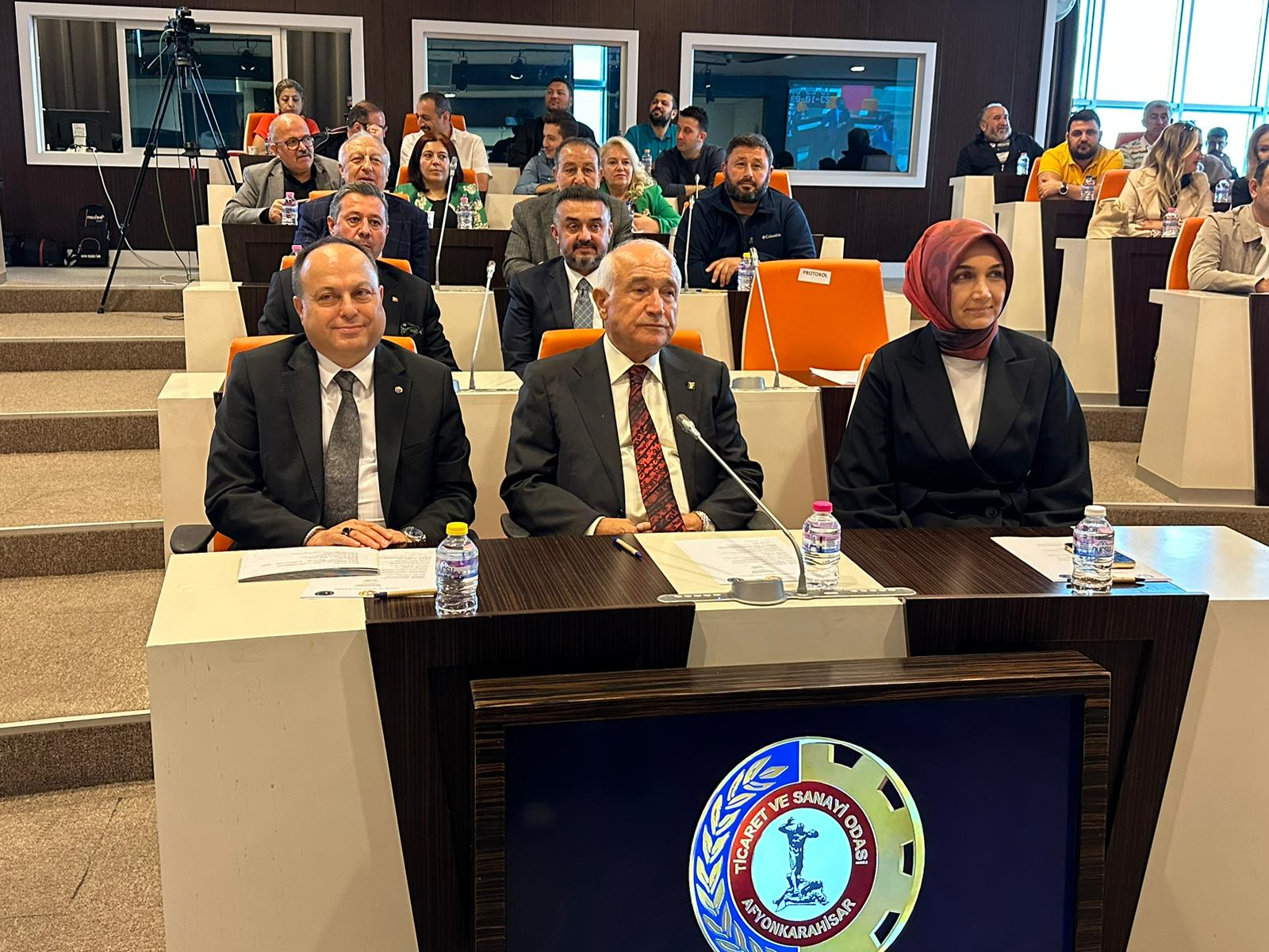 Afyonkarahisar Ticaret ve Sanayi Odası ev sahipliğinde düzenlenen “Afyonkarahisar Tahkim