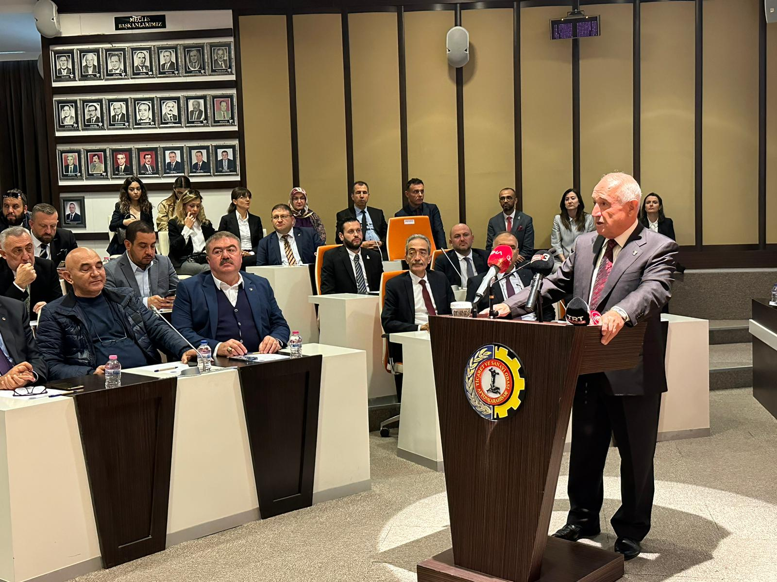 “Afyonkarahisar Tahkim ve Arabuluculuk” paneli protokol üyelerinin yaptıkları konuşmalar ile