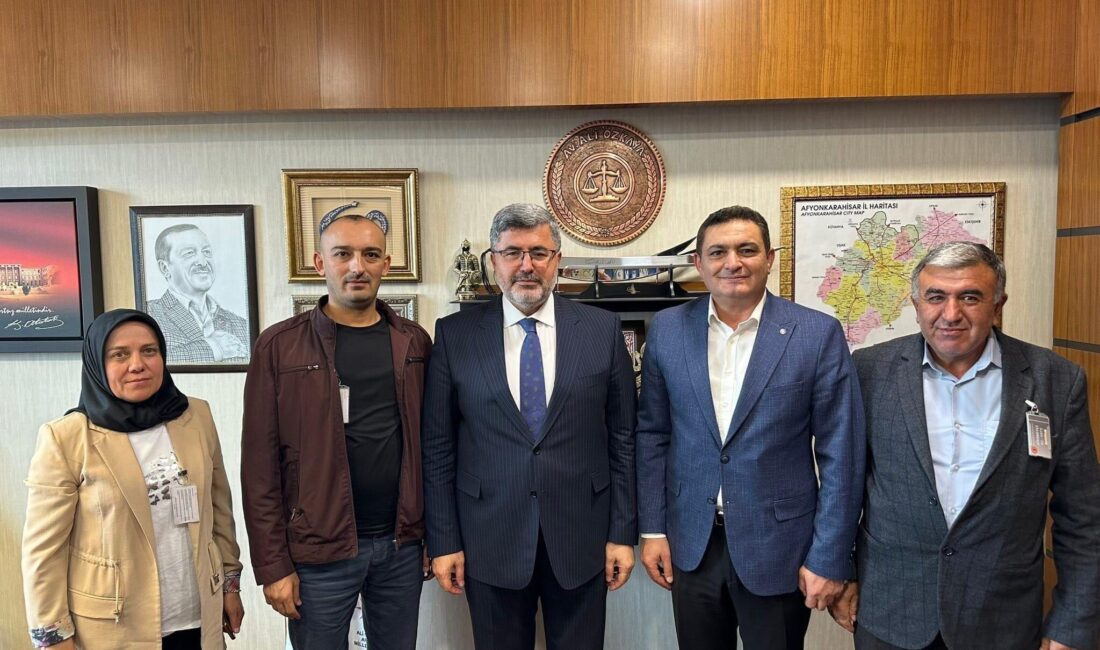 Başkan Altuntaş’tan ziyaret Çobanlar Belediye Başkanı Ali Altuntaş ile Belediye Meclis üyeleri, TBMM’de