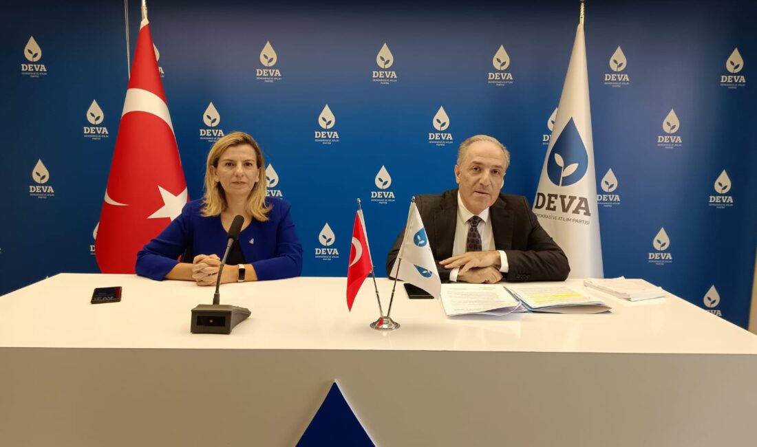 DEVA Partisi İstanbul Milletvekili ve Genel Başkan Yardımcısı Mustafa Yeneroğlu,