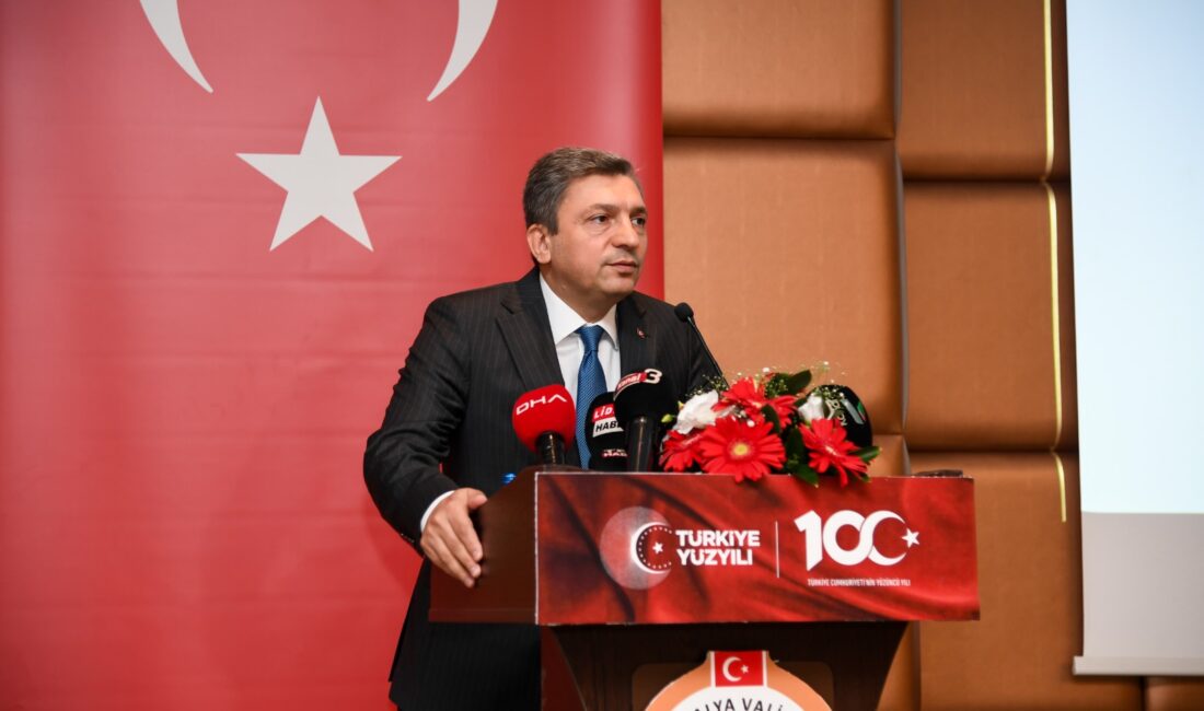 Türk Yıldızları şov yapacak, dronlar geceyi aydınlatacak Antalya Valisi Hulusi