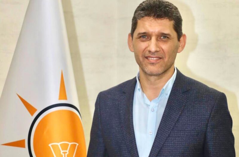 Ali Çetin’in il başkanlığına seçilmesinin ardından Ak Parti Antalya ilçe