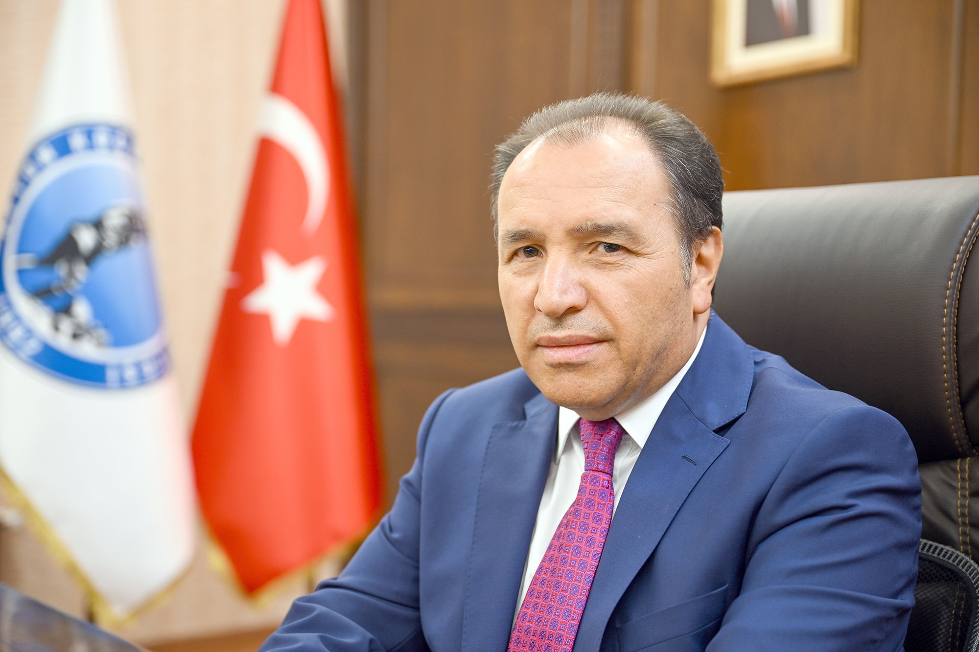 AKÜ Mühendislik Fakültesi öğretim elemanları Prof. Dr. Cahit Gürer, Doç.