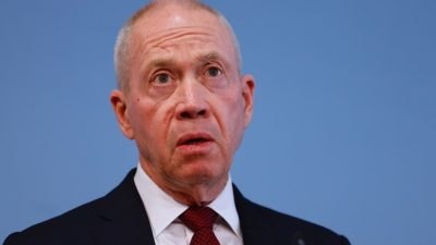 İsrail ve Filistin arasındaki çatışmalar sürerken, İsrail Savunma Bakanı Yoav