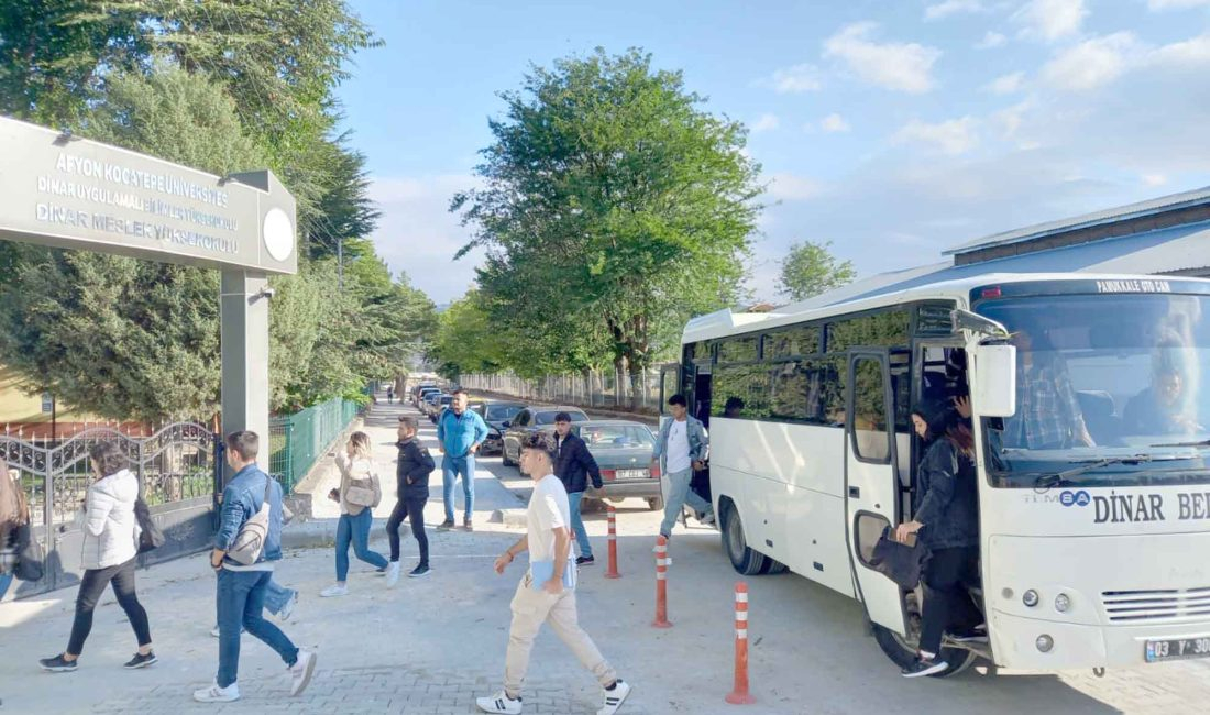 Dinar Belediyesi’nin eğitime destek hizmetleri kapsamında ilçedeki üniversitemizde eğitimin başlaması