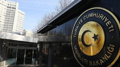 Dışişleri Bakanlığından yapılan açıklamada, “ABD’nin Venezuela’ya yönelik yaptırımların kaldırılmasına ilişkin