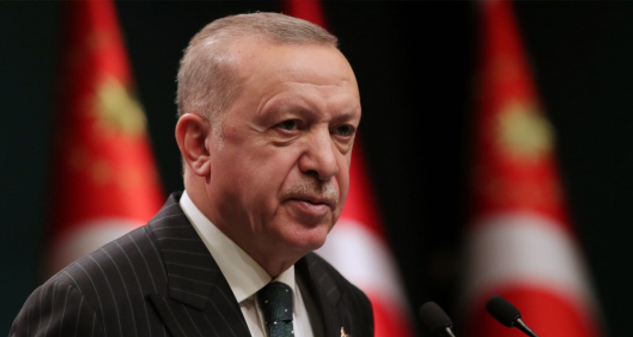 Cumhurbaşkanı Recep Tayyip Erdoğan, Mısır Cumhurbaşkanı Abdulfettah es-Sisi ile bir