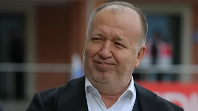 Antalyaspor’da başkanlık koltuğu için geri dönüş sinyali! Gencer, dönüş şartlarını