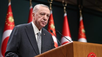 Cumhurbaşkanı Recep Tayyip Erdoğan, Filistin Devlet Başkanı Mahmud Abbas, Lübnan