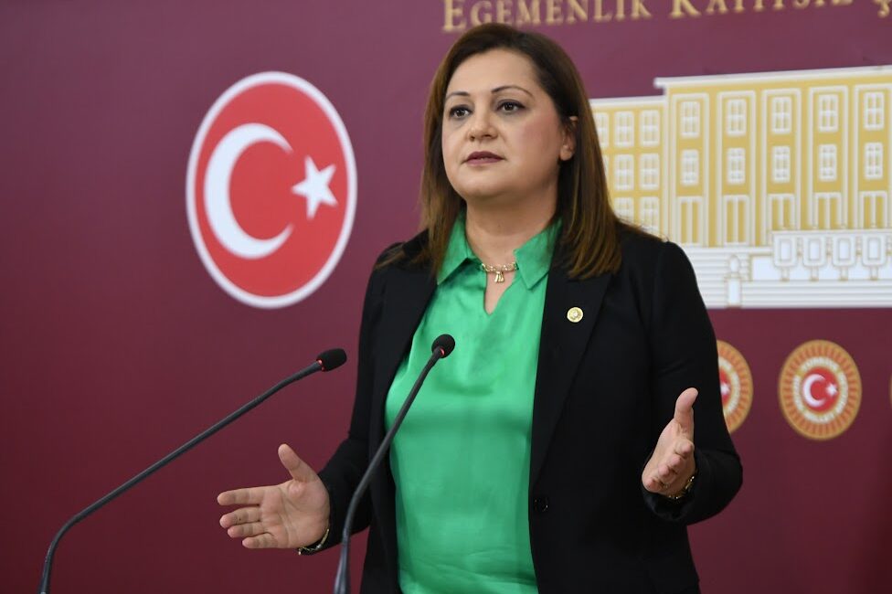 CHP Grup Başkanvekili ve Afyonkarahisar Milletvekili Av. Burcu Köksal, Meclis’e