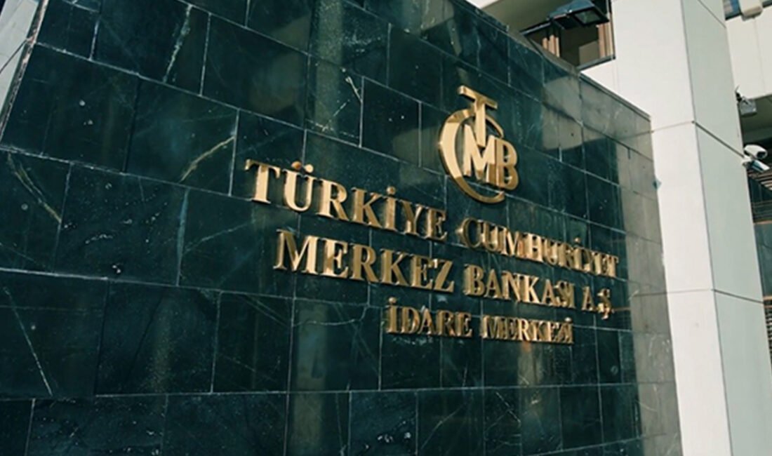 Merkez Bankası faizi 500 baz puan artırarak yüzde 35’e yükseltti.