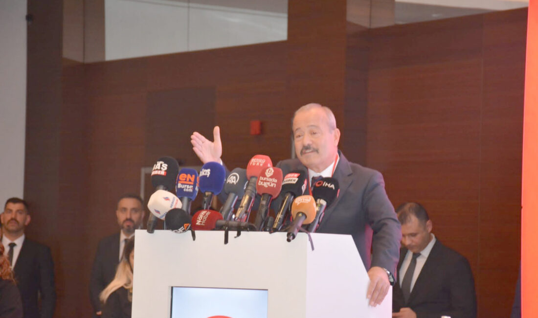 Bursa’da düzenlenen MHP Genişletilmiş Bölge İstişare Toplantısı’nda konuşan MHP Afyonkarahisar