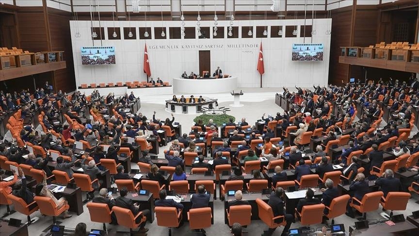 Kentsel dönüşüme yönelik düzenlemeler içeren “Afet Riski Altındaki Alanların Dönüştürülmesi